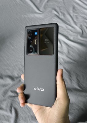 Vivo X70 Pro Plus 12/512 - màu đen đẹp 98-99%