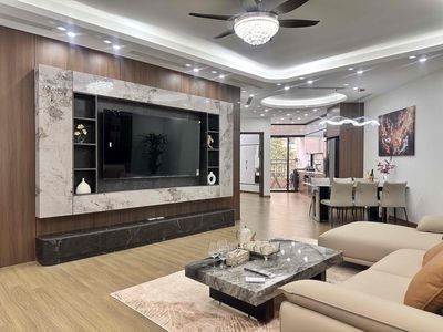 Căn Chung cư cao cấp Hoàng Đạo Thuý