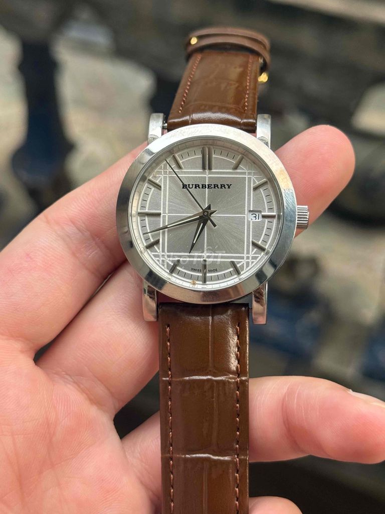 Đồng hồ đeo tay Burberry Nam Nâu Da. Mua bán Đồng hồ tại Quận Ngô Quyền Hải Phòng được đăng bởi linh hình 1