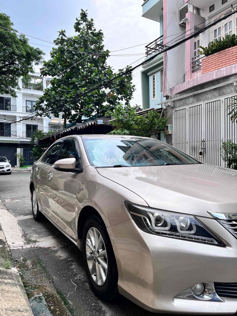 Toyota Camry 2012 2.0E - chuẩn odo 122000 km