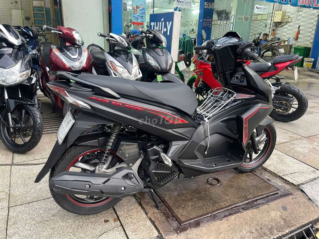 Honda Air Blade 2017 Черный скутер