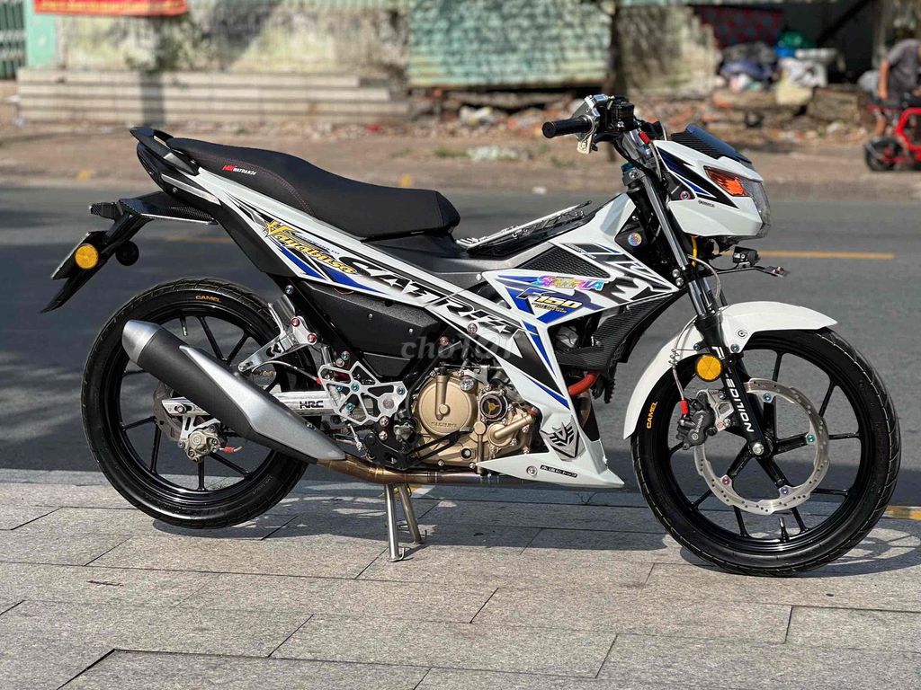 Suzuki Raider Fi 150 2018 Trắng. Mua bán Xe máy tại Quận 11 Tp Hồ Chí Minh được đăng bởi Hưng Từ hình 1