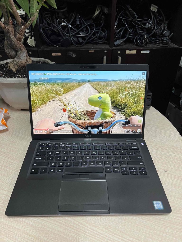 Dell Latitude 5400 i7-8665U 14 inch 8GB/256GB SSD. Mua bán Laptop tại Quận Bình Tân Tp Hồ Chí Minh được đăng bởi NHƯ ĐIỆP hình 1