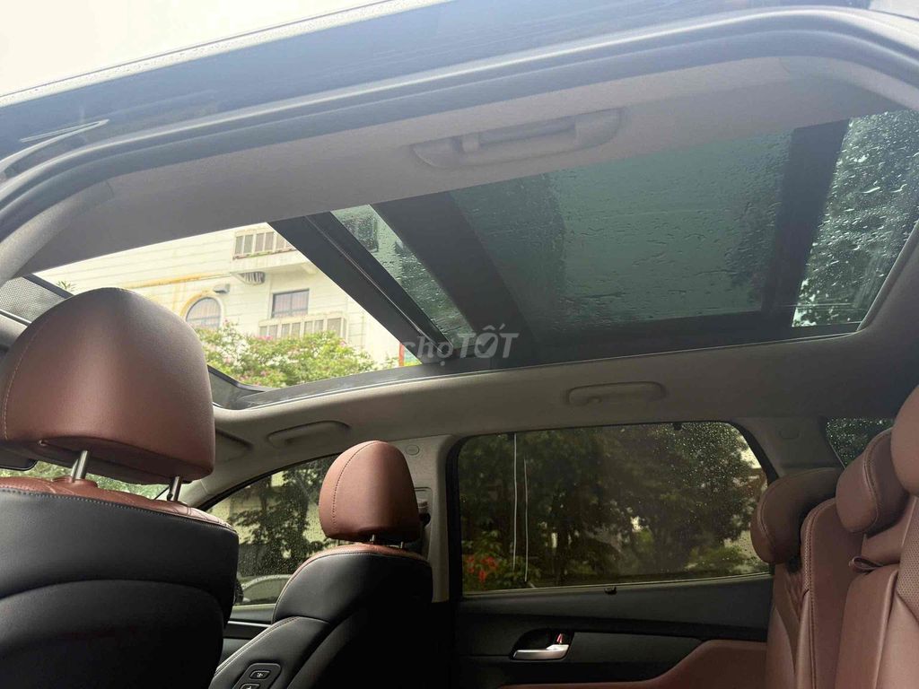 Hyundai Santa Fe 2022 Cao cấp 2.2L HTRAC  đen. Mua bán Ô tô tại Quận Cầu Giấy Hà Nội được đăng bởi Auto 6666 hình 18