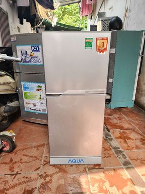 Tủ lạnh AQUA 130lit cực mới
