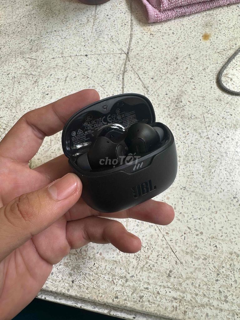 Tai nghe JBL Tune Beam Đen. Mua bán Tivi, Âm thanh tại Quận Gò Vấp Tp Hồ Chí Minh được đăng bởi Trí hình 1