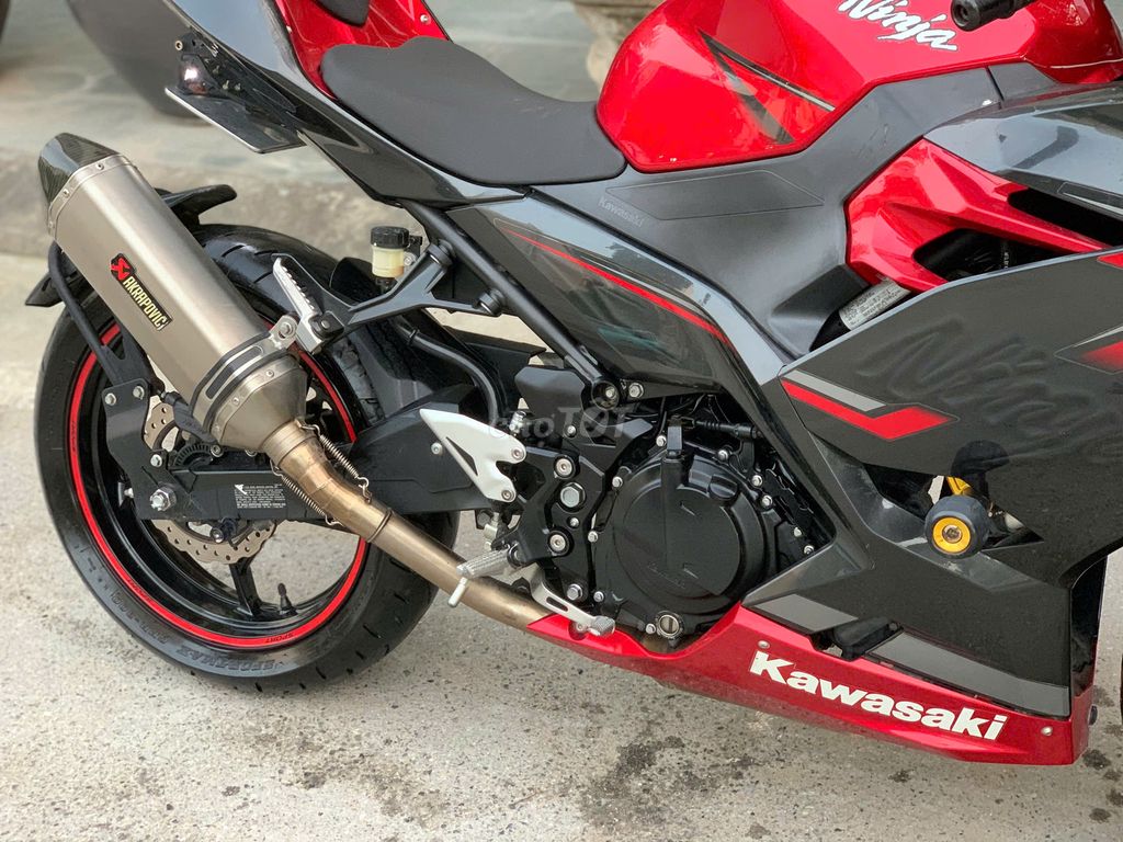 Kawasaki Ninja 400 Đỏ 2021 có trả góp trao đổi ✅. Mua bán Xe máy tại Huyện Thanh Trì Hà Nội được đăng bởi Phú Lý hình 5