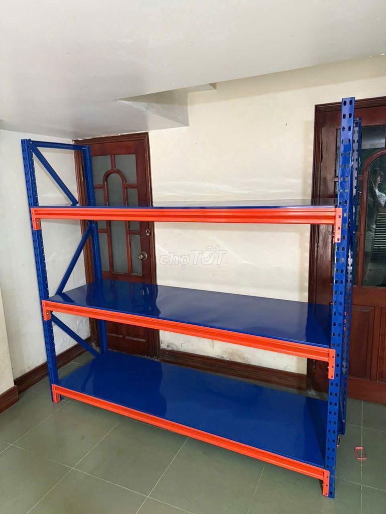 kệ sắt trung tải 200-300kg/ tầng để hàng kho