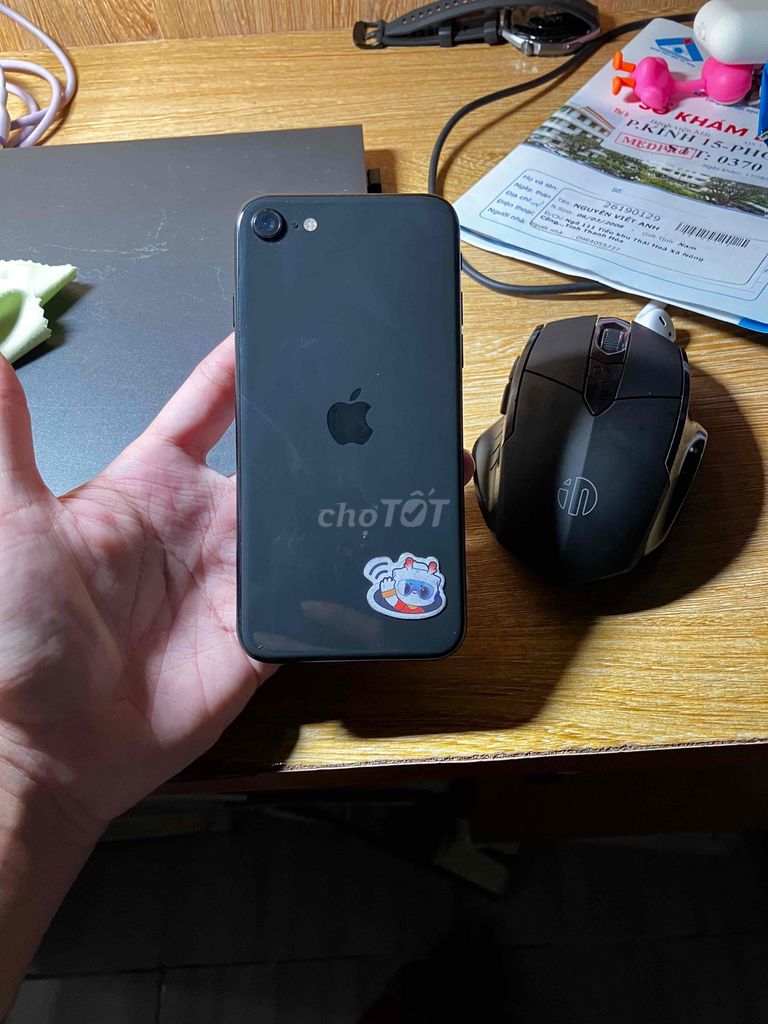 Apple iPhone SE 2 (2020 chip A13) 64GB. Mua bán Điện thoại tại Thành phố Dĩ An Bình Dương được đăng bởi Viết Anh Nguyễn hình 1
