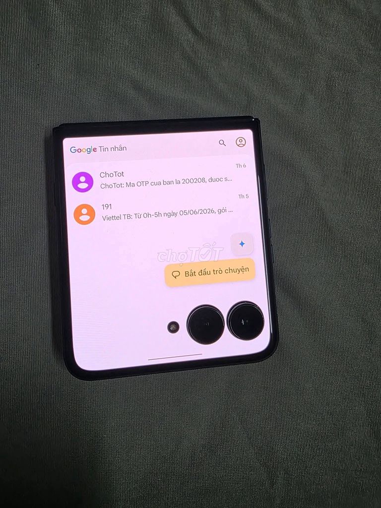 Motorola Razr 60 Ultra 12GB/256GB Đen. Mua bán Điện thoại tại Quận 5 Tp Hồ Chí Minh được đăng bởi Hội Đồ Điện Tử hình 1