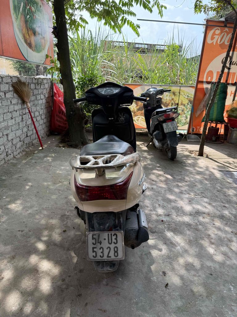 bán chiếc xe máy còn zin 100%. Mua bán Xe máy tại Thị xã Nghi Sơn Thanh Hóa được đăng bởi Uyên Vi nguyễn hình 5
