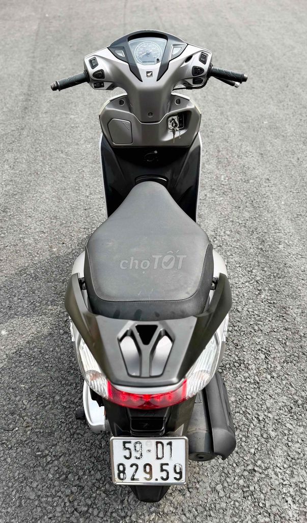 Honda Lead 2014 серый, Вьетнам