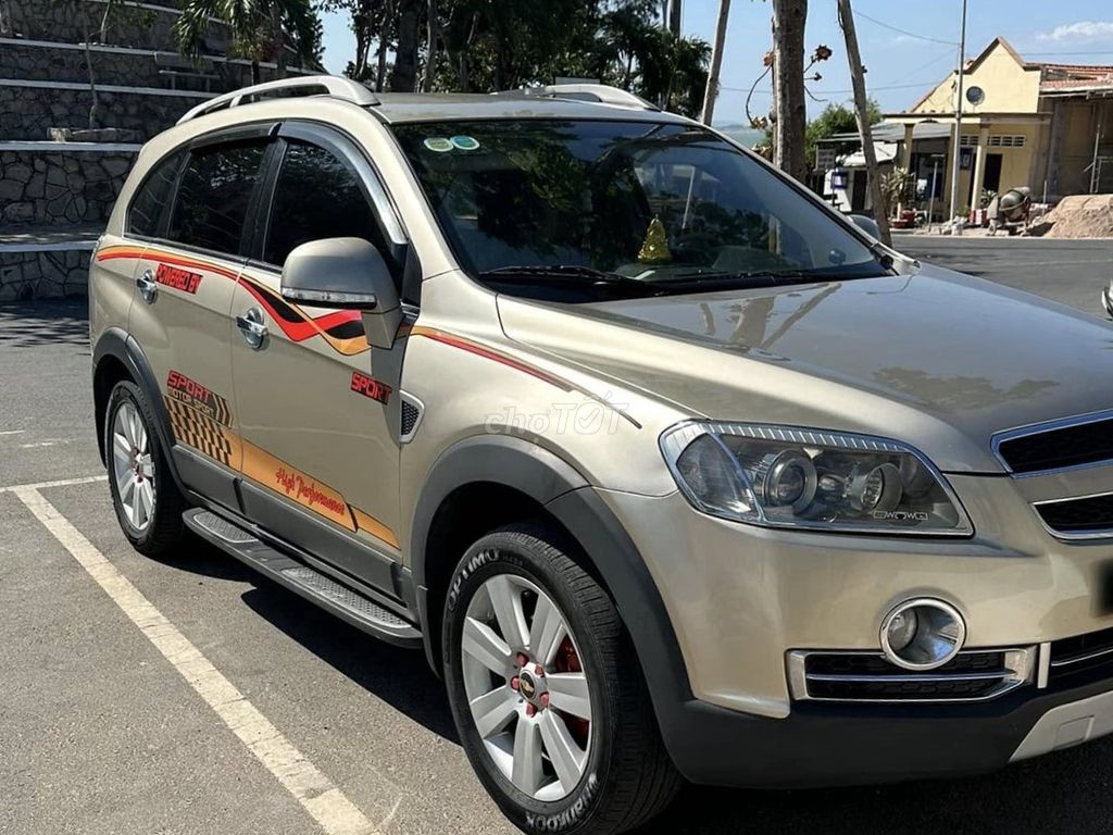 Chevrolet Captiva LTZ 2010 màu vàng cát. Mua bán Ô tô tại Quận 12 Tp Hồ Chí Minh được đăng bởi Xuân Trường hình 3