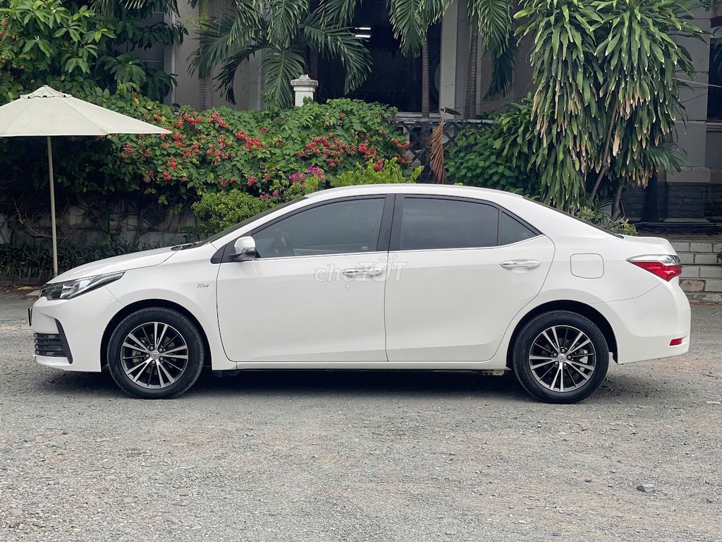 Toyota Corolla Altis 2017 1.8G AT - 51000 km. Mua bán Ô tô tại Quận Tân Phú Tp Hồ Chí Minh được đăng bởi Tố Như  hình 3