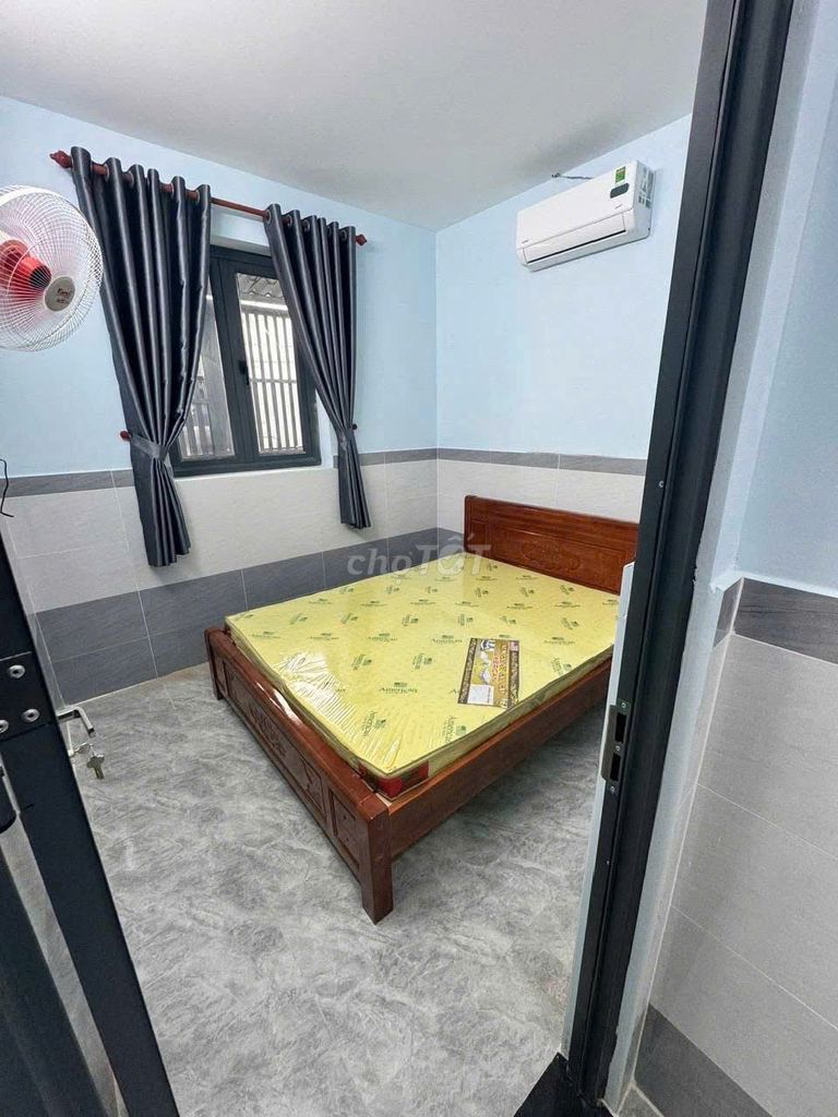 Аренда · 3 комн. · 42 м² · Thành phố Thủ Đức, ул. 0779502660
