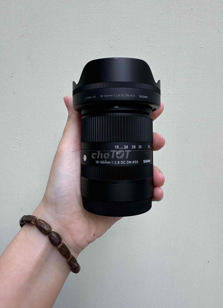 Sigma 18-50mm F2.8 sony chính hãng BH 7/2026 mới .