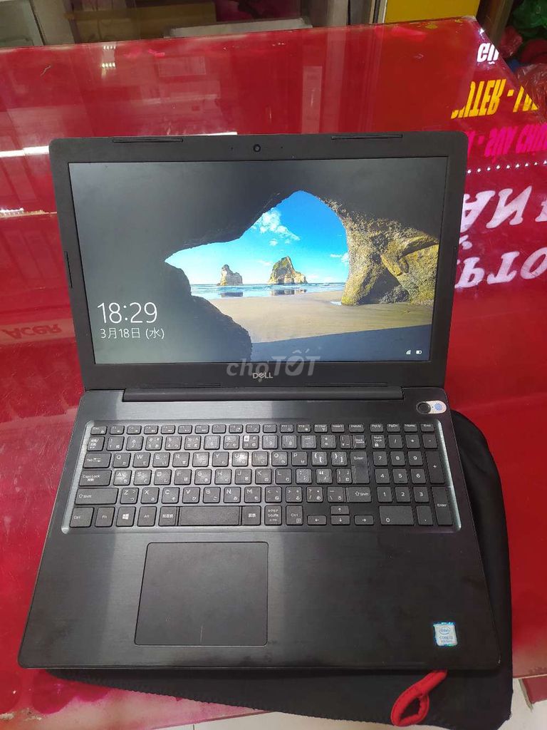 Dell Inspiron 5570 i3 4GB Đen. Mua bán Laptop tại Quận Ngũ Hành Sơn Đà Nẵng được đăng bởi Nguyễn Quốc Vương hình 1