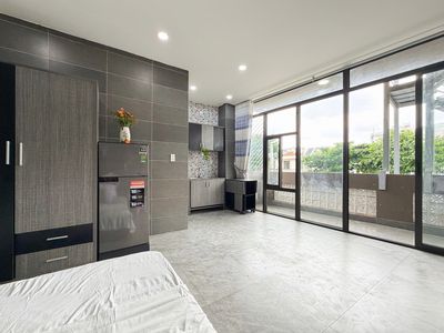 SIÊU PHẨM BAN CÔNG LOTTE NGUYỄN VĂN LƯỢNG ĐH IUH VLU FULL NT MỚI 100%