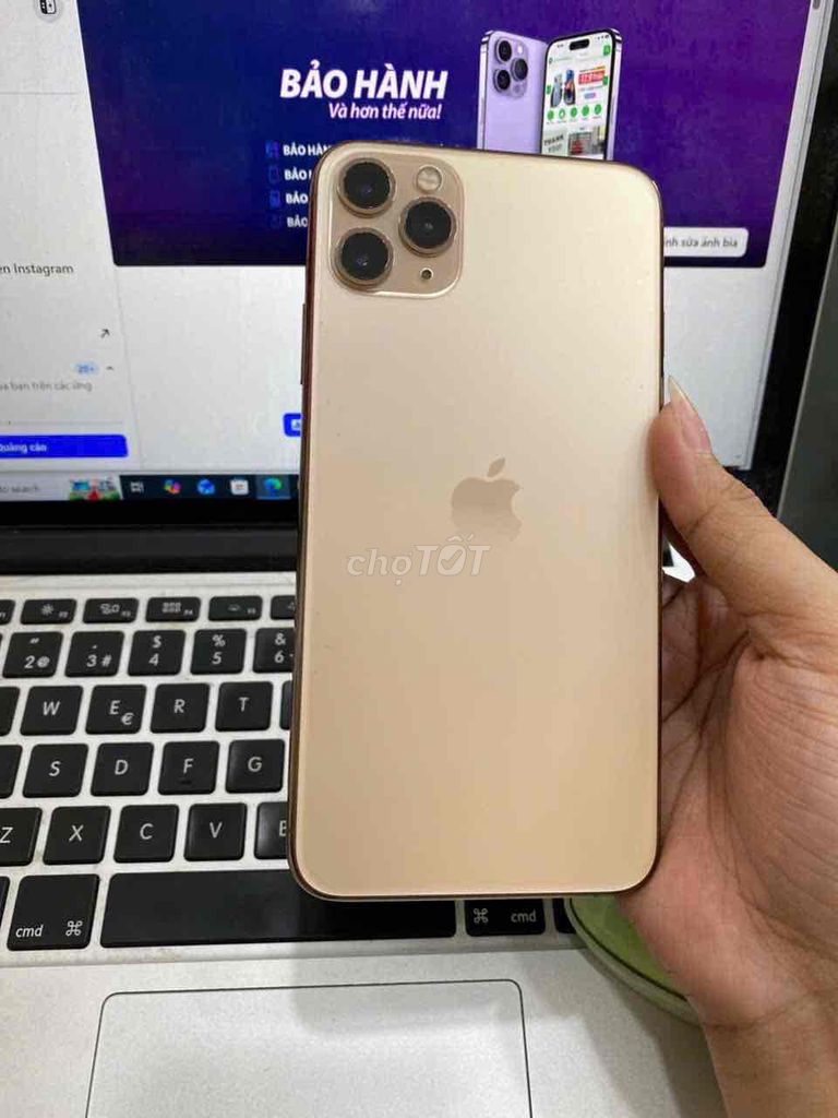Apple iPhone 11 Pro Max 256GB Vàng. Mua bán Điện thoại tại Quận 3 Tp Hồ Chí Minh được đăng bởi Tuấn Nguyễn hình 1