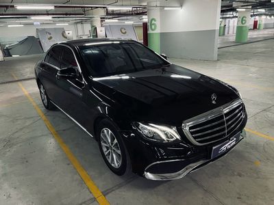 Mercedes E200 model 2017 Siêu cọp chỉ 8xx triệu
