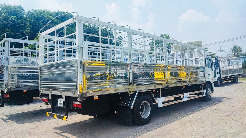 XE TẢI JAC 8 TẤN DÀI 10 MÉT - KHUYẾN MÃI. Mua bán Xe tải, xe ben tại Huyện Củ Chi Tp Hồ Chí Minh được đăng bởi XETAIBINHDUONG hình 2