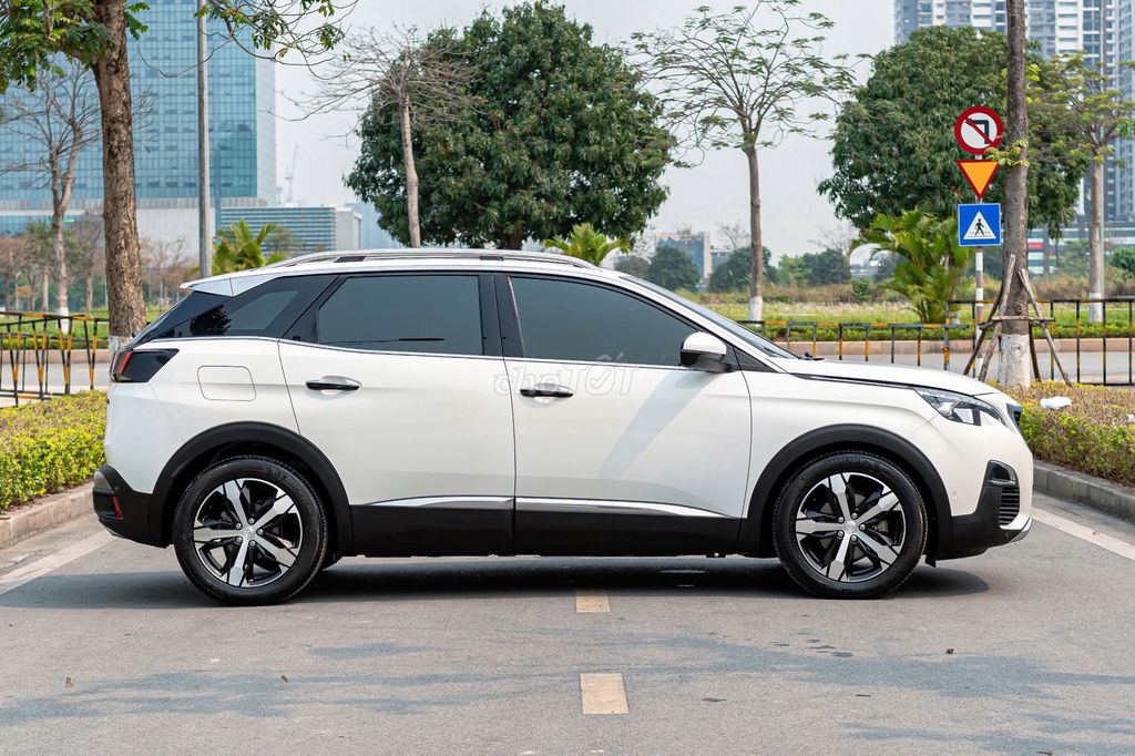 Peugeot 3008 Sản xuất: 2018. Mua bán Ô tô tại Quận Cầu Giấy Hà Nội được đăng bởi Quân Q Auto hình 6