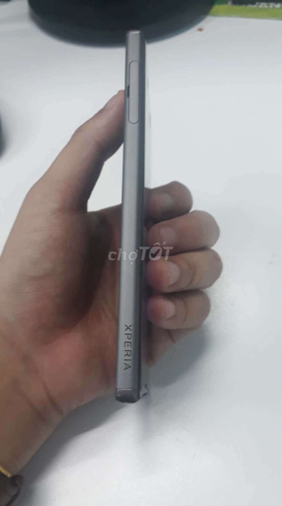 0368681862 - Sony Xperia Z5 Đen 32 GB