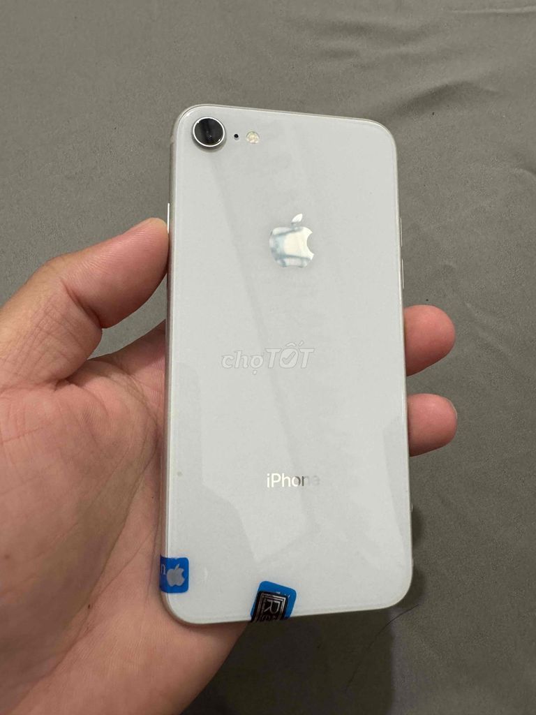 Apple iPhone 8 64GB Trắng. Mua bán Điện thoại tại Quận Thanh Khê Đà Nẵng được đăng bởi Táo Đẹp  hình 1