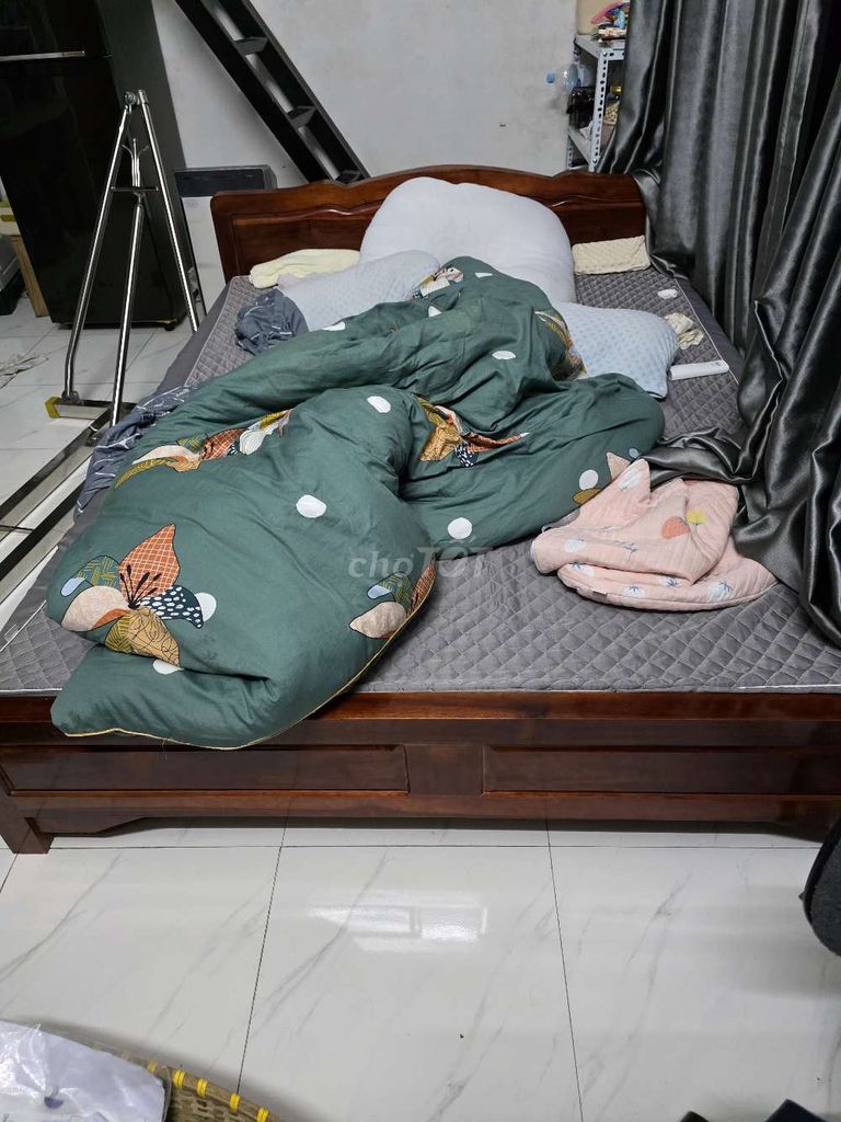 pass Giường 1.6 x 2m. Mua bán Giường, chăn ga gối nệm tại Huyện Thanh Trì Hà Nội được đăng bởi Đình Hinh hình 1