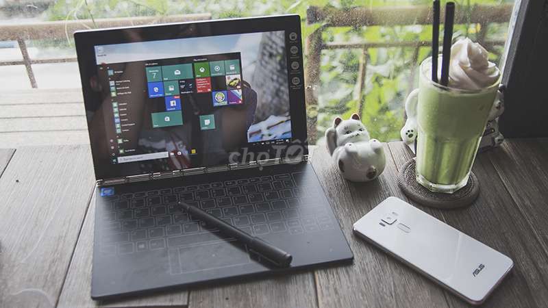 Lenovo Yoga Book YB1-X90l Đen. Mua bán Laptop tại Huyện Nhơn Trạch Đồng Nai được đăng bởi Huỳnh thanh minh  hình 1