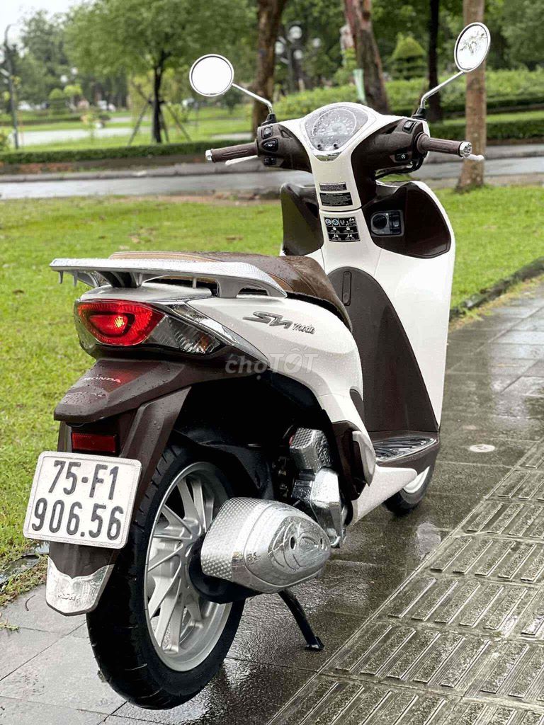 bán sh mode cuối 12/2020 phanh abs zin 95%. Mua bán Xe máy tại Thành phố Huế Thừa Thiên Huế được đăng bởi phan bá tịnh hình 6