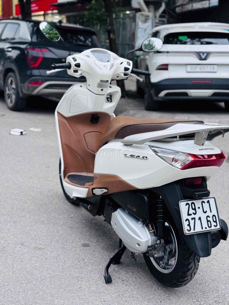 Lead 125fi máy zin 100% 1 chủ đại chất hàng tuyển. Mua bán Xe máy tại Quận Cầu Giấy Hà Nội được đăng bởi nguyễn bích thuỷ hình 2