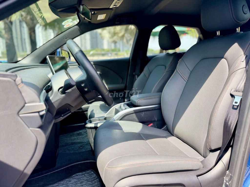 Vinfast VF6 Plus 2025 - Mua Pin, 9.300km, 648tr. Mua bán Ô tô tại Thành phố Thủ Đức Tp Hồ Chí Minh được đăng bởi ôn diễm sơn hình 3