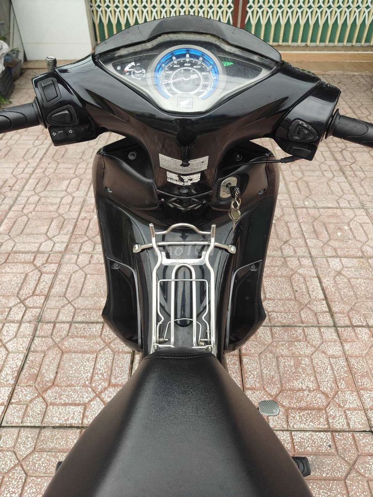 HONDA FUTURE 2017 NGUYÊN ZIN BAO ÊM. Mua bán Xe máy tại Huyện Bình Tân Vĩnh Long được đăng bởi MƯỜI   BÌNH TÂN VL hình 2