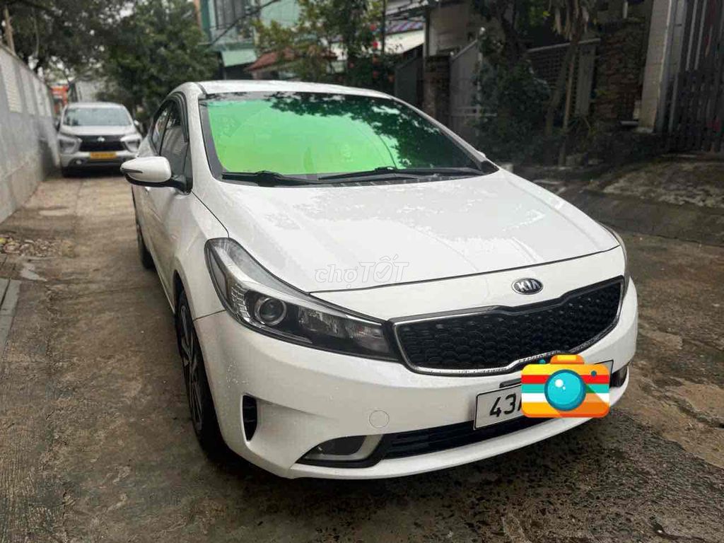 Kia Cerato 2018 1.6 MT