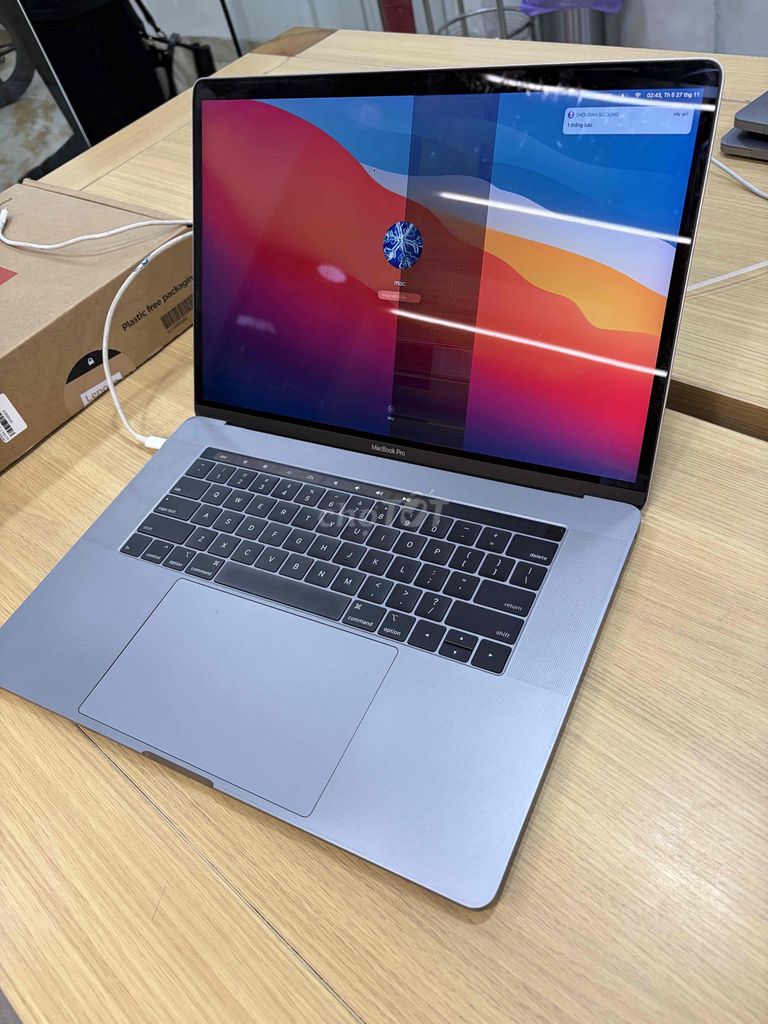 Apple MacBook Pro 15-inch 2016. Mua bán Laptop tại Quận 10 Tp Hồ Chí Minh được đăng bởi Hiệp hình 1