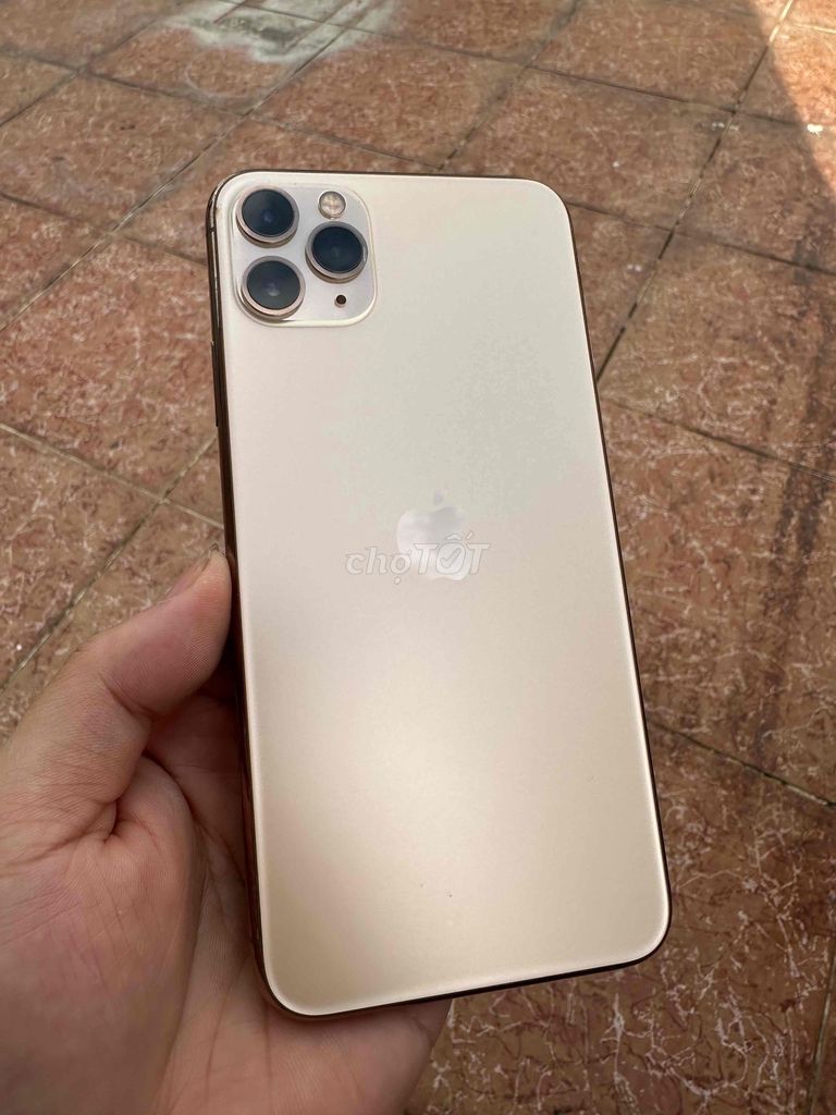 Apple iPhone 11 Pro Max Vàng. Mua bán Điện thoại tại Thành phố Thủ Đức Tp Hồ Chí Minh được đăng bởi nam hình 1