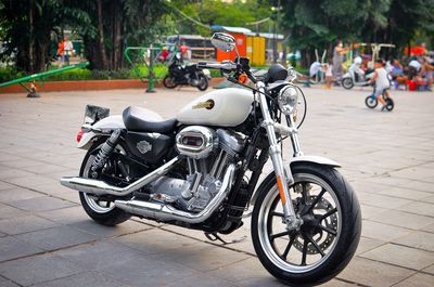 Thanh Motor cần bán Harley Davidson Superlow 883. Mua bán Xe máy tại Quận Hoàng Mai Hà Nội được đăng bởi Lê Chí Thanh