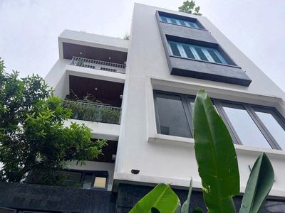Аренда · 5 комн. · 90 м² · Quận Tân Bình, ул. Đường Cách Mạng Tháng 8