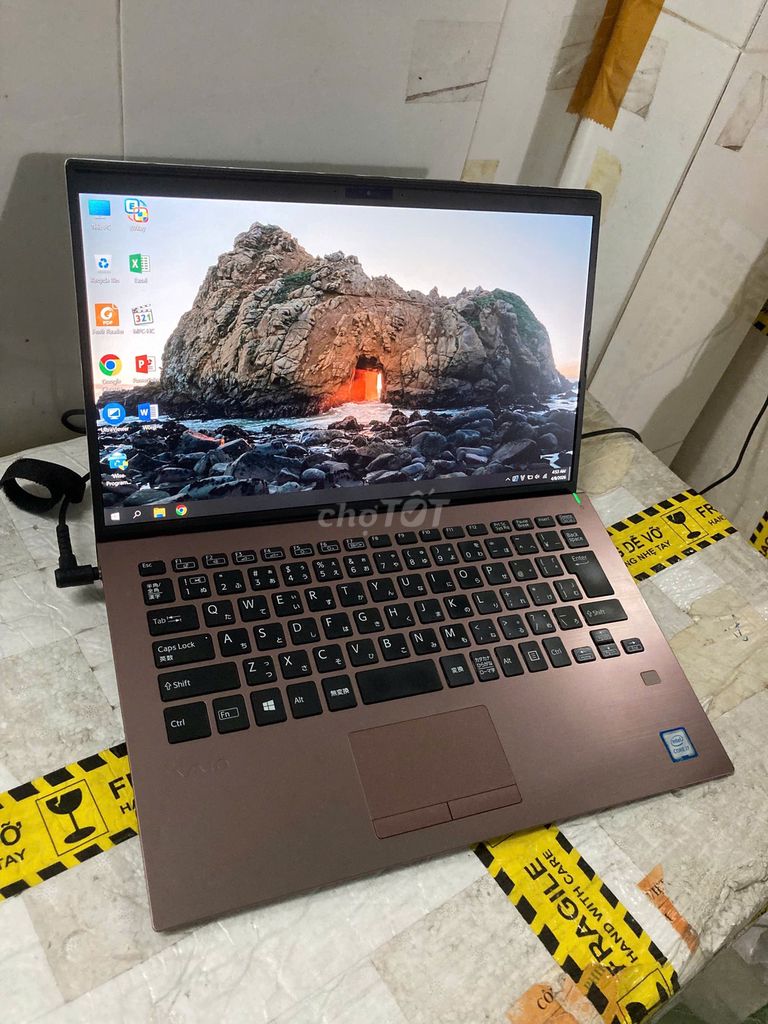 Sony Vaio Core i7 Gen8-13.3 inch 16GB/512GB đẹp. Mua bán Laptop tại Quận Tân Phú Tp Hồ Chí Minh được đăng bởi Thảo Anh Apple Giá sỉ hình 1