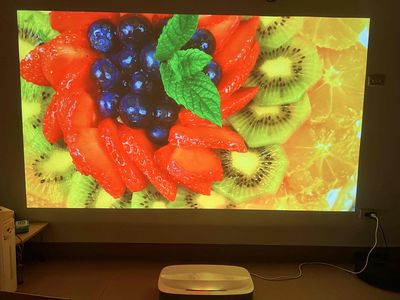 pass máy chiếu siêu gần Xgimi Lune 4K 3D. Mua bán Đồ dùng văn phòng tại Quận Thanh Xuân Hà Nội được đăng bởi Nguyễn Hà