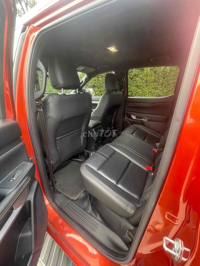 Wildtrak 10/2024 полная комплектация 4*4 заводская краска 100% заводские шины
