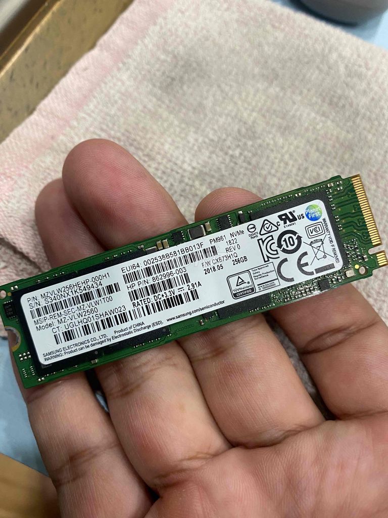 Ổ cứng SSD 256G Samsung mỹ sẵn Win 10 Pro