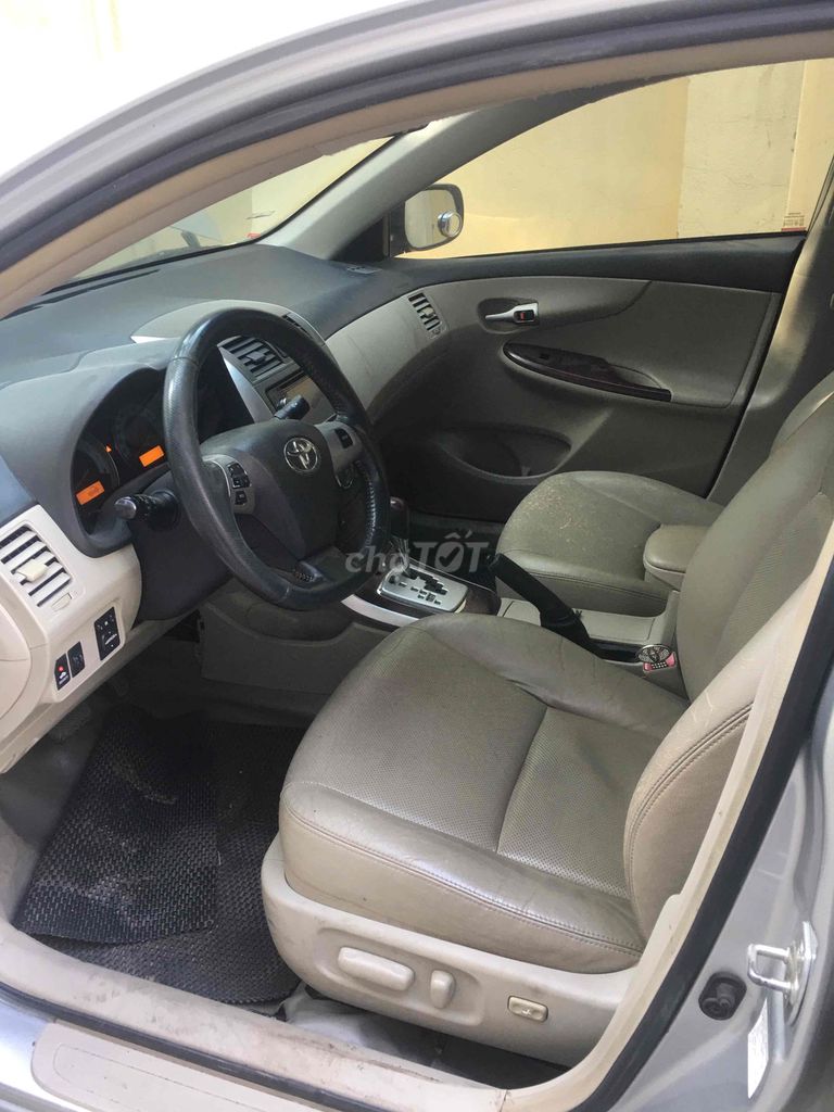 Toyota corolla altis AT, 2.0Vsx 2011, Full options. Mua bán Ô tô tại Quận Nam Từ Liêm Hà Nội được đăng bởi nguyễn đăng tiến hình 3