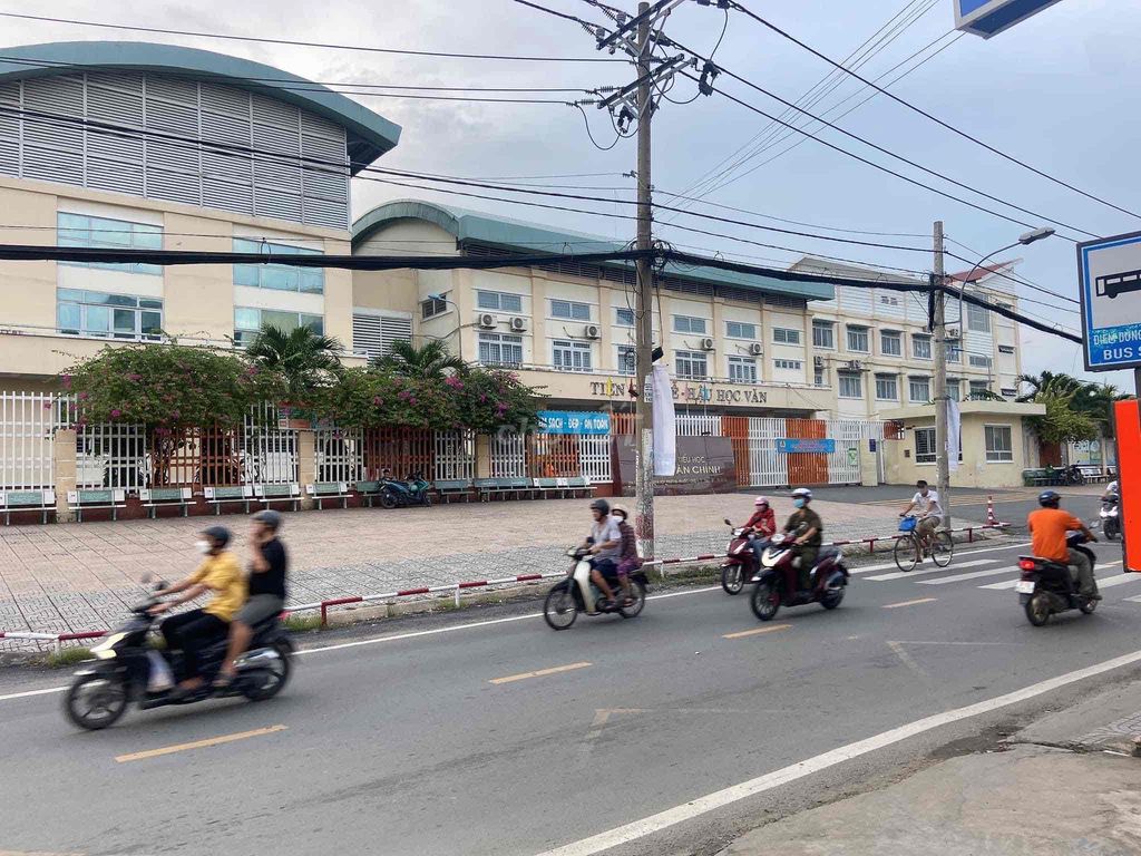 HIẾM. MT HOÀNG HỮU NAM GIÁ CHỈ 90tr/m2. Mua bán văn phòng, mặt bằng kinh doanh tại Thành phố Thủ Đức Tp Hồ Chí Minh được đăng bởi Hải Thanh hình 3