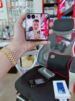 Z Flip7 256G Fulbox Như Mới Víp. Mua bán Điện thoại tại Quận Thanh Xuân Hà Nội được đăng bởi Vinh Râu Samsung