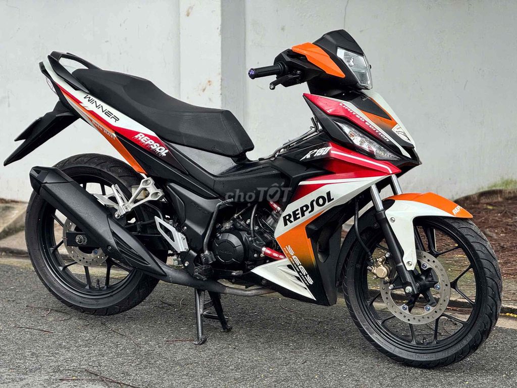 win 150 đẹp long lanh_ ae nợ xấu đưa 13tr nhận xe. Mua bán Xe máy tại Quận Bình Tân Tp Hồ Chí Minh được đăng bởi NMT hình 4