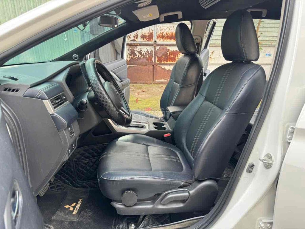 Mitsubishi Xpander Cross 2022 - 66000 km. Mua bán Ô tô tại Quận 12 Tp Hồ Chí Minh được đăng bởi Nam Trường  hình 9