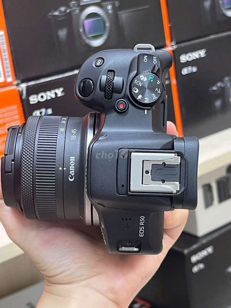 Máy ảnh Canon R50 Đen full Phụ kiện kèm Kit. Mua bán Máy ảnh, Máy quay tại Quận Đống Đa Hà Nội được đăng bởi DTNH Store hình 1
