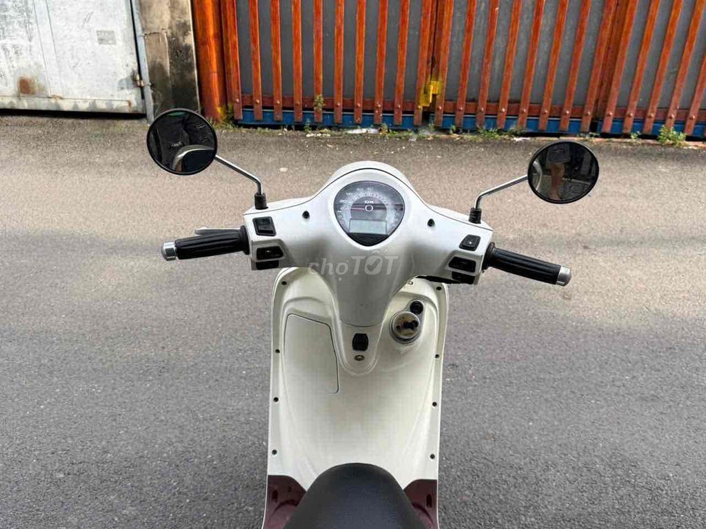 SYM Attila Venus Fi 125 Trắng đẹp nguyên bản. Mua bán Xe máy tại Thành phố Thủ Đức Tp Hồ Chí Minh được đăng bởi Nguyễn hảo hình 3